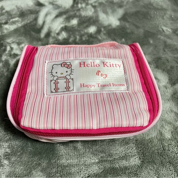 Sanrio Handbags - Hello Kitty Happy Travel Cosmetic Case/Pouch